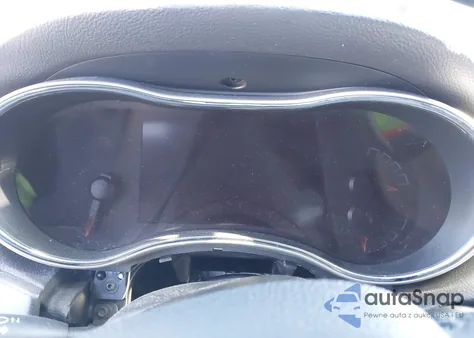 2015 Jeep Grand Cherokee Altitude z USA, uszkodzony, nr VIN 1C4RJFAG9FC924558